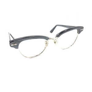 Universal Vintage Gray Silver Cat Eye Eyeglasses Frames 44-18 140 Designer Women